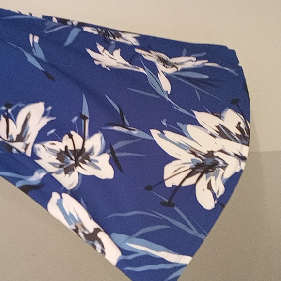 Lady  Ralph Lauren size 4dress - Picture 2 of 6